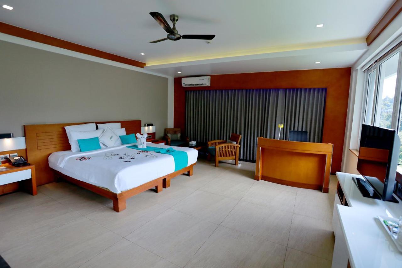 सहारा Chandys Windy Woods 5*
