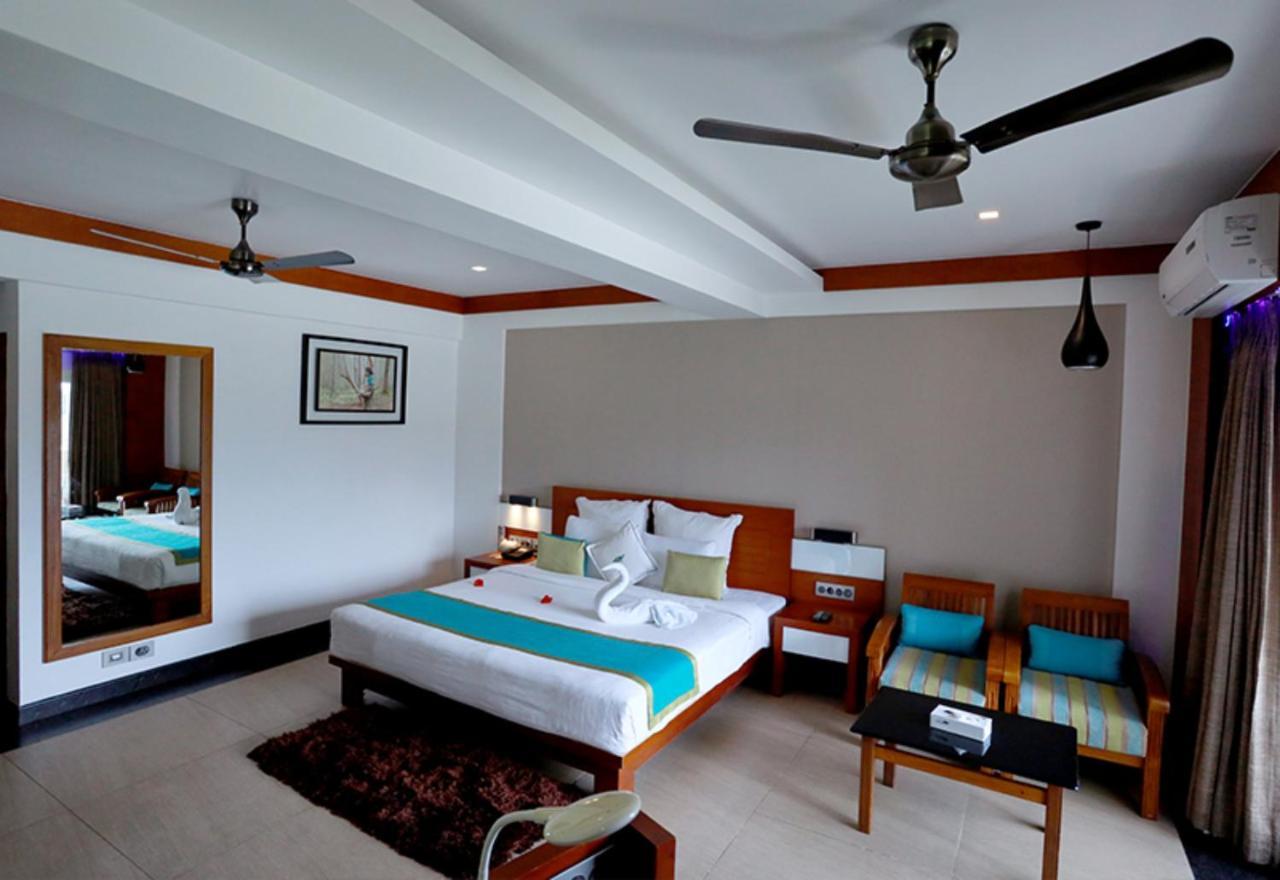 Chandys Windy Woods 5* Munnar